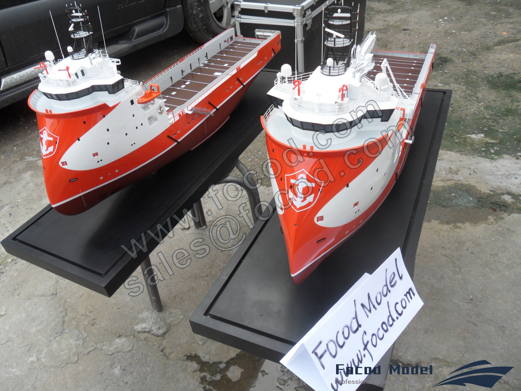 custom made model of ULSTEIN PX121H Platform Supply Vessel (83.4m)